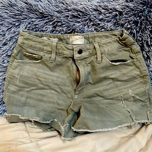 Vintage olive green shorts